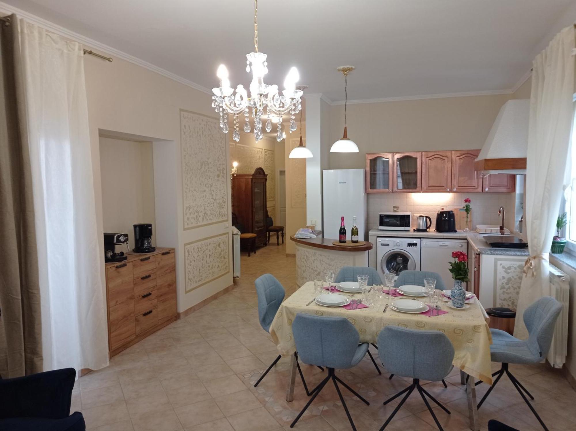 Villa Gregovica PUY Rom bilde